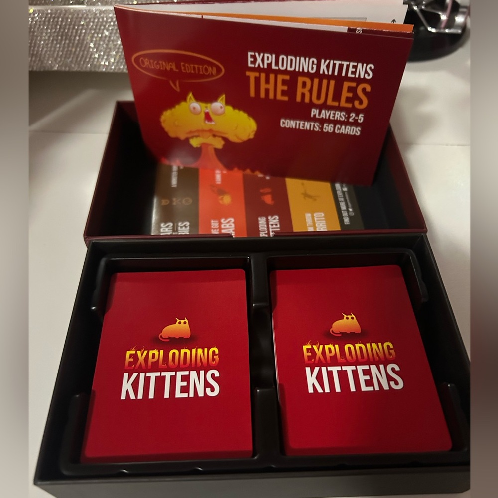 Exploding Kittens Card Game - Picture 6 of 6